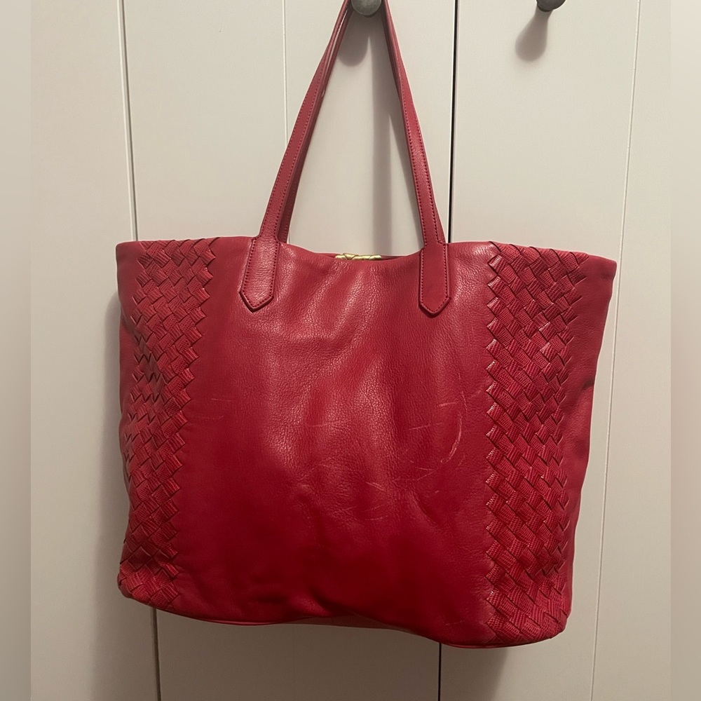 Red leather bag soft and light weight NEW - Picture 2 of 11